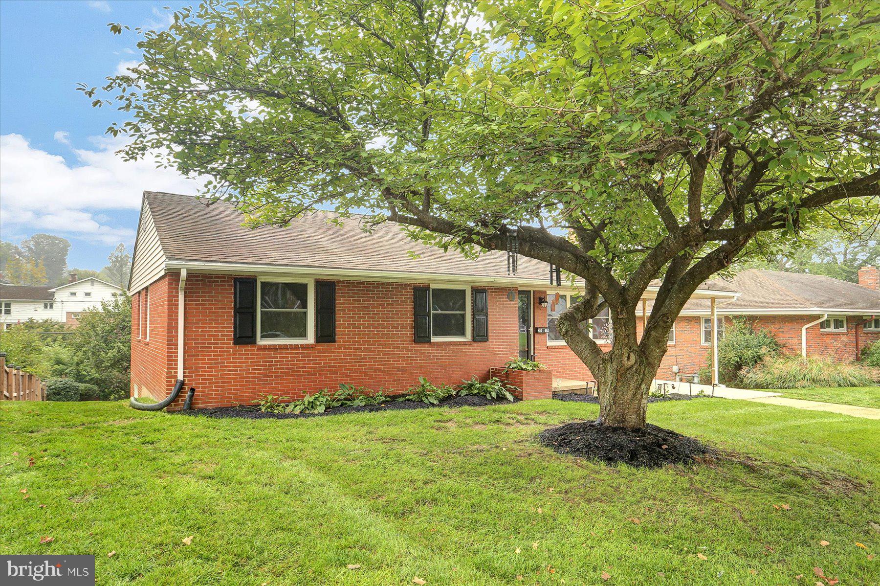3519 Ridgeway Road Harrisburg, PA 17109 - Photo 3 of 41 Gallery Image 3