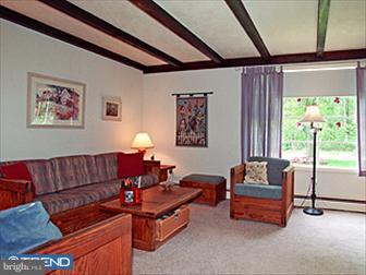 246 Federal City Road Pennington, NJ 08534 - Photo 2 of 8 Gallery Image 2