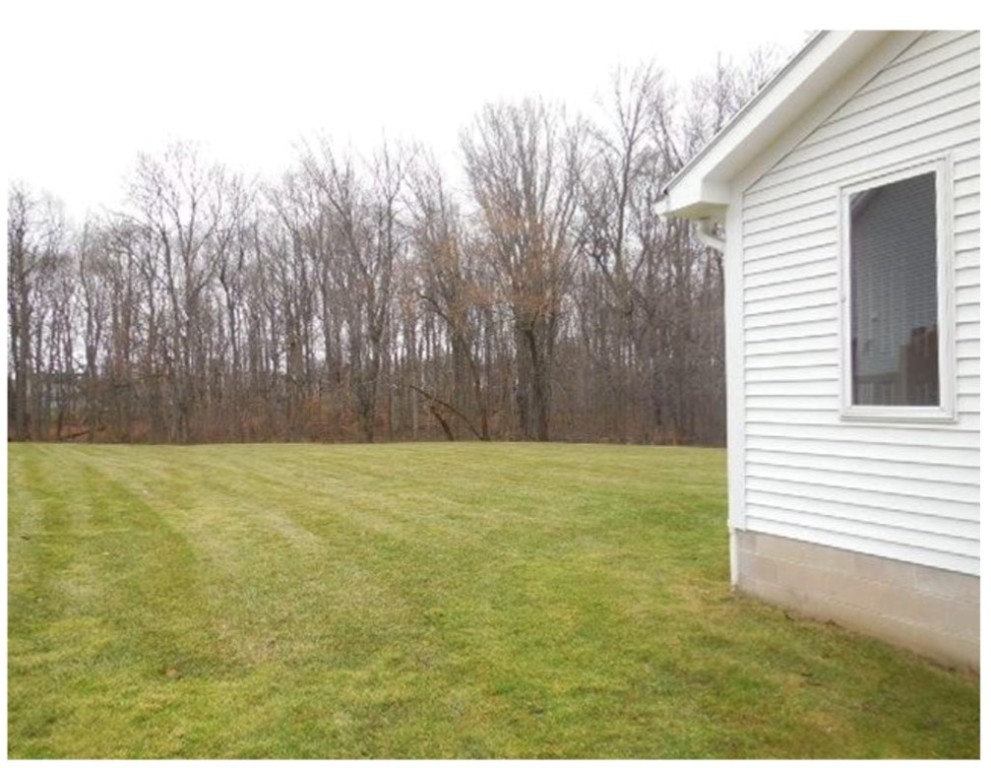 20 Eaglesfield Way Perinton, NY 14450 - Photo 3 of 26