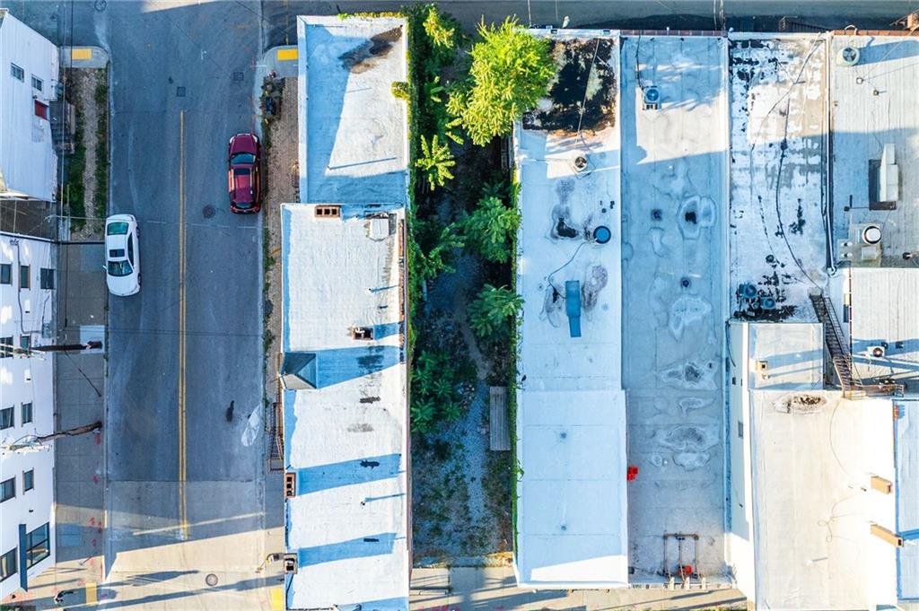 4903 Penn Avenue Pittsburgh, PA 15224 - Photo 5 of 10 an aerial view of residential house with outdoor space