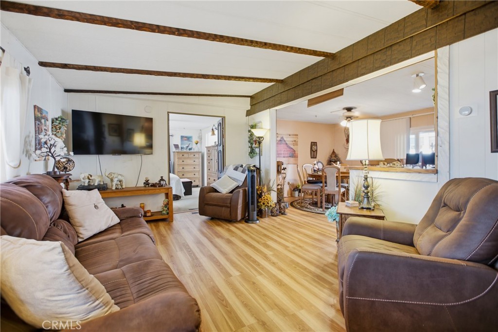 13114 Alpine Drive Poway, CA 92064 - Photo 8 of 28 Gallery Image 8