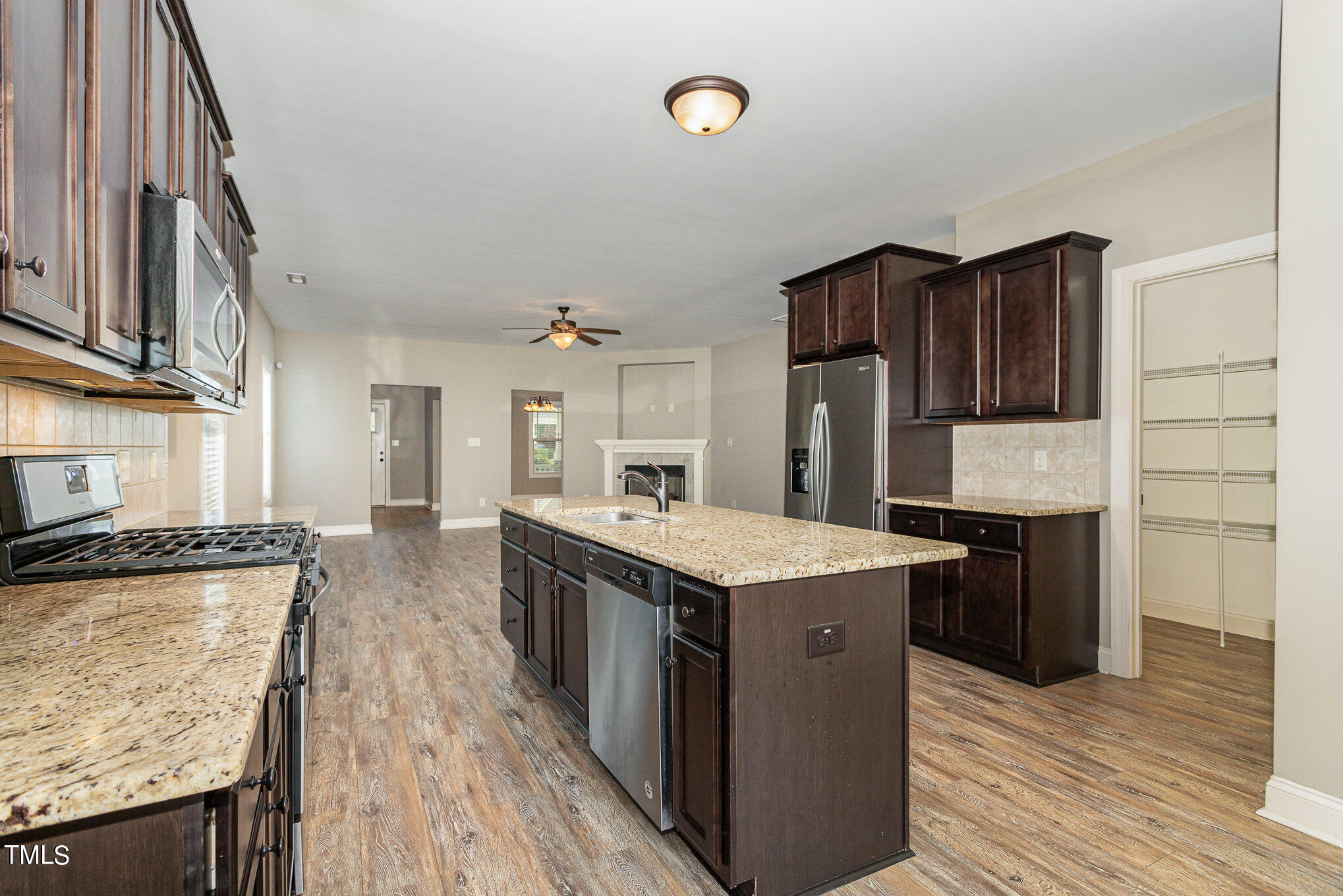 105 Awesome Ridge Garner, NC 27529 - Photo 7 of 15 005_img_0016-edit