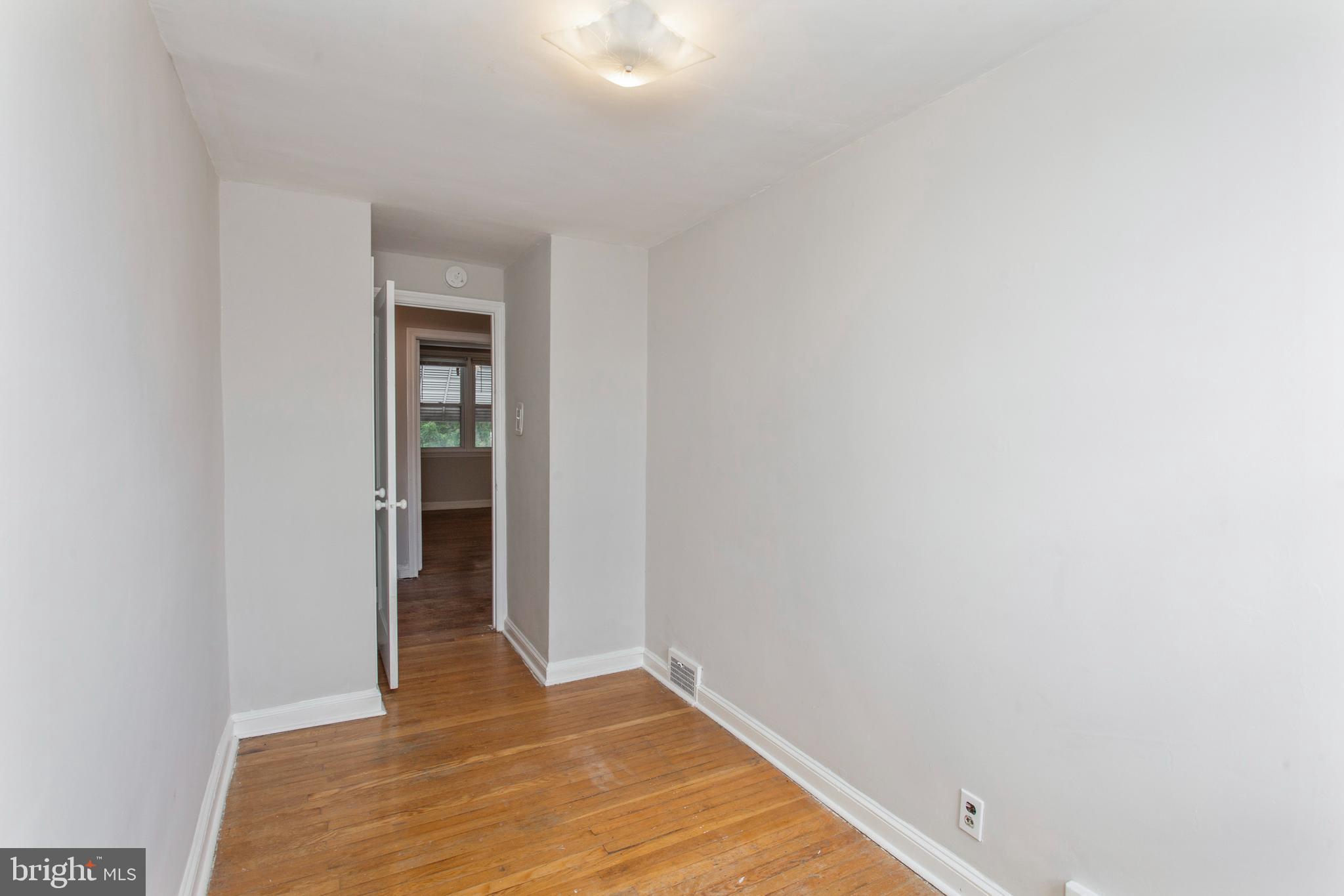 1207 Edgehill Road Darby, PA 19023 - Photo 20 of 31 Gallery Image 20
