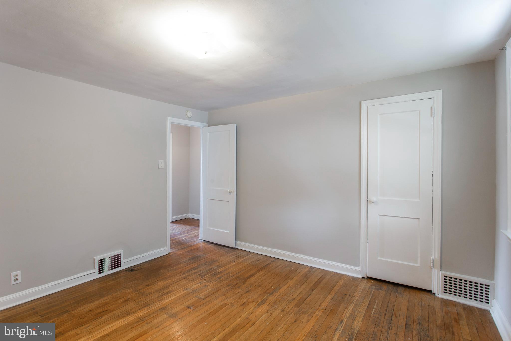 1207 Edgehill Road Darby, PA 19023 - Photo 28 of 31 Gallery Image 28