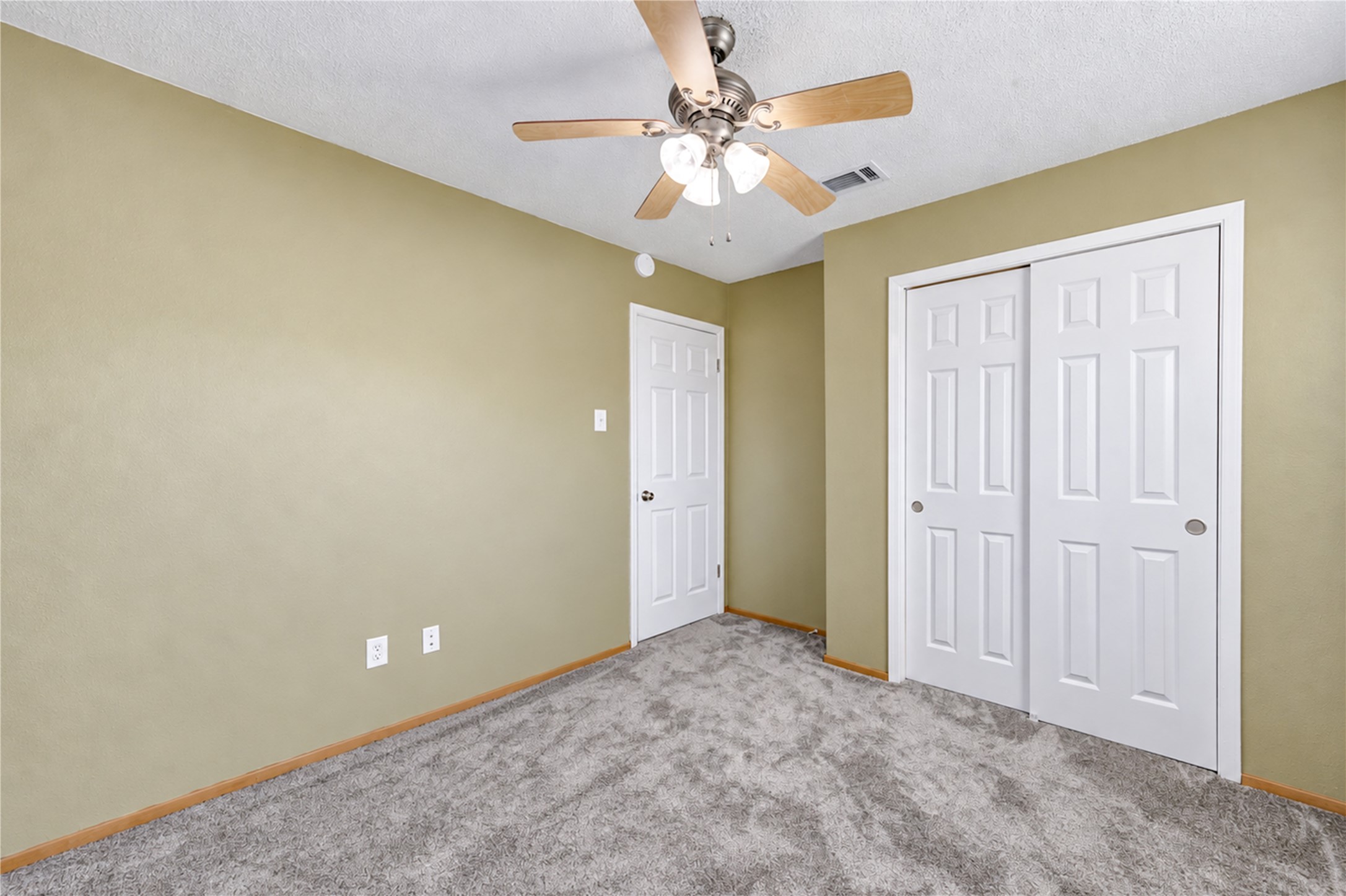 11605 Strom Road Dickinson, TX 77539 - Photo 27 of 41 Gallery Image 27