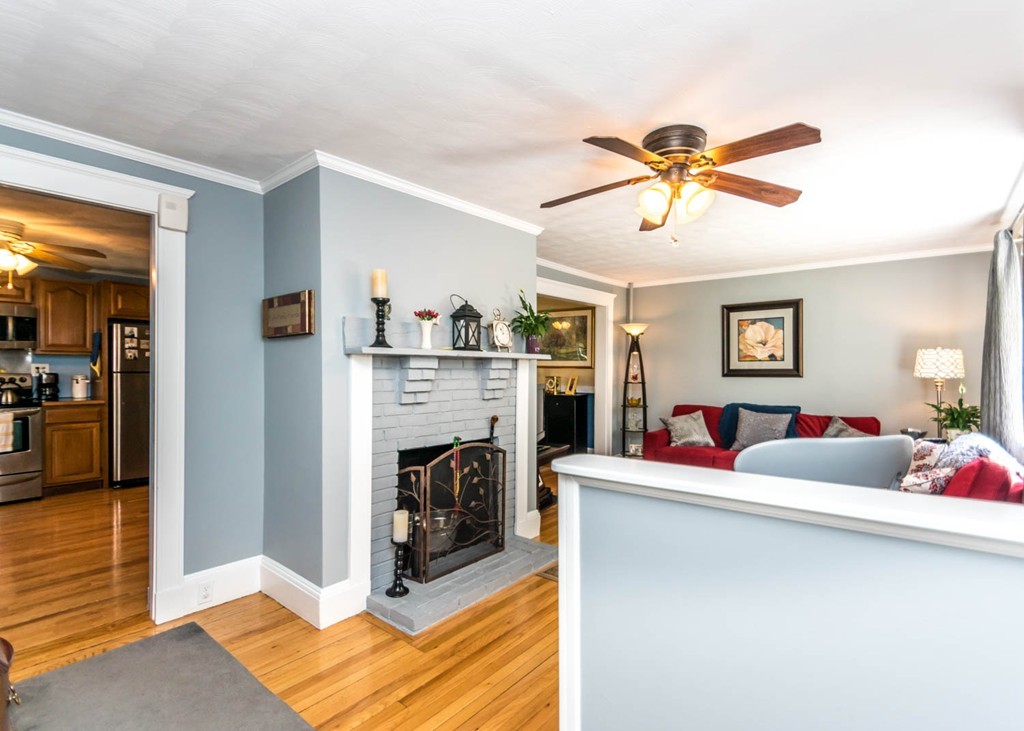 46 Waverley Oaks Road Waltham, MA 02452 - Photo 4 of 30 Gallery Image 4
