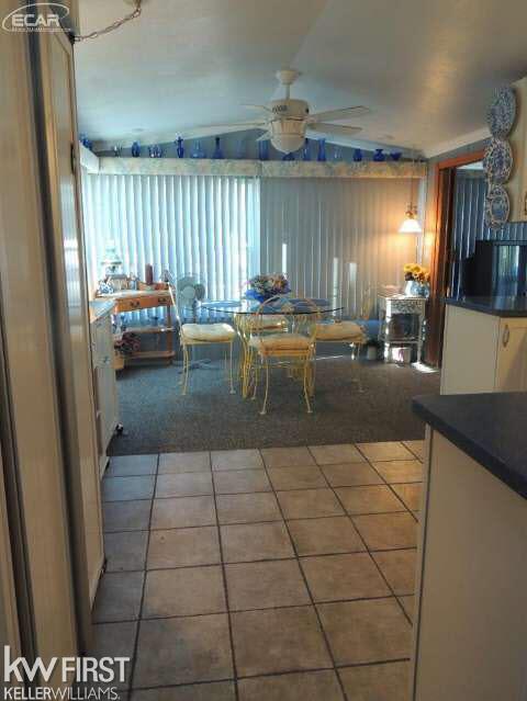 10001 Goodall Road, Unit 273 Durand, MI 48429 - Photo 10 of 23 20442224-9.JPG