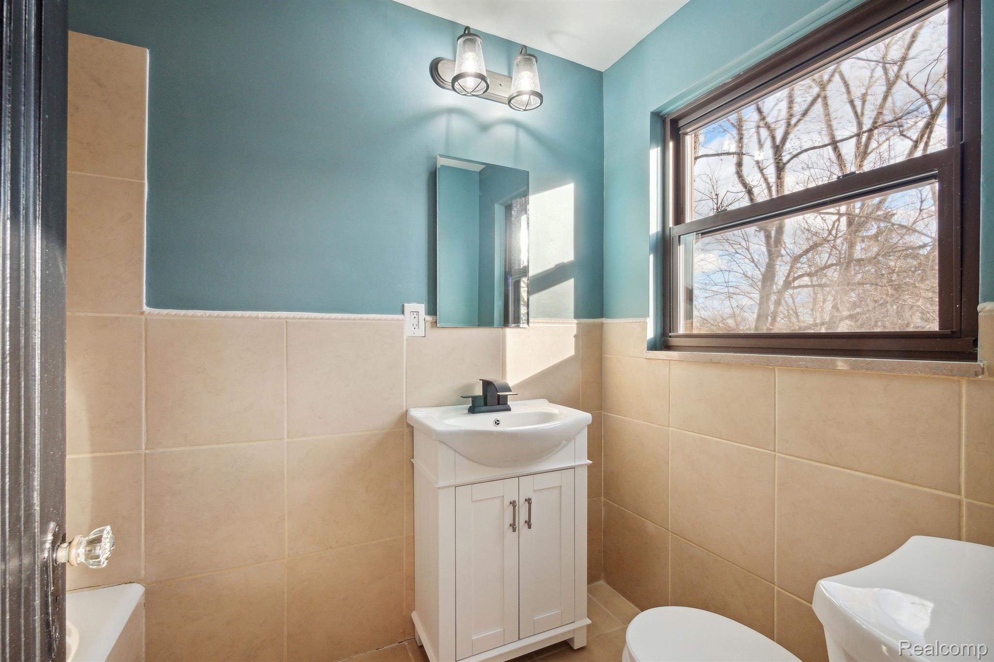 3515 Sherbourne Road Detroit, MI 48221 - Photo 40 of 58