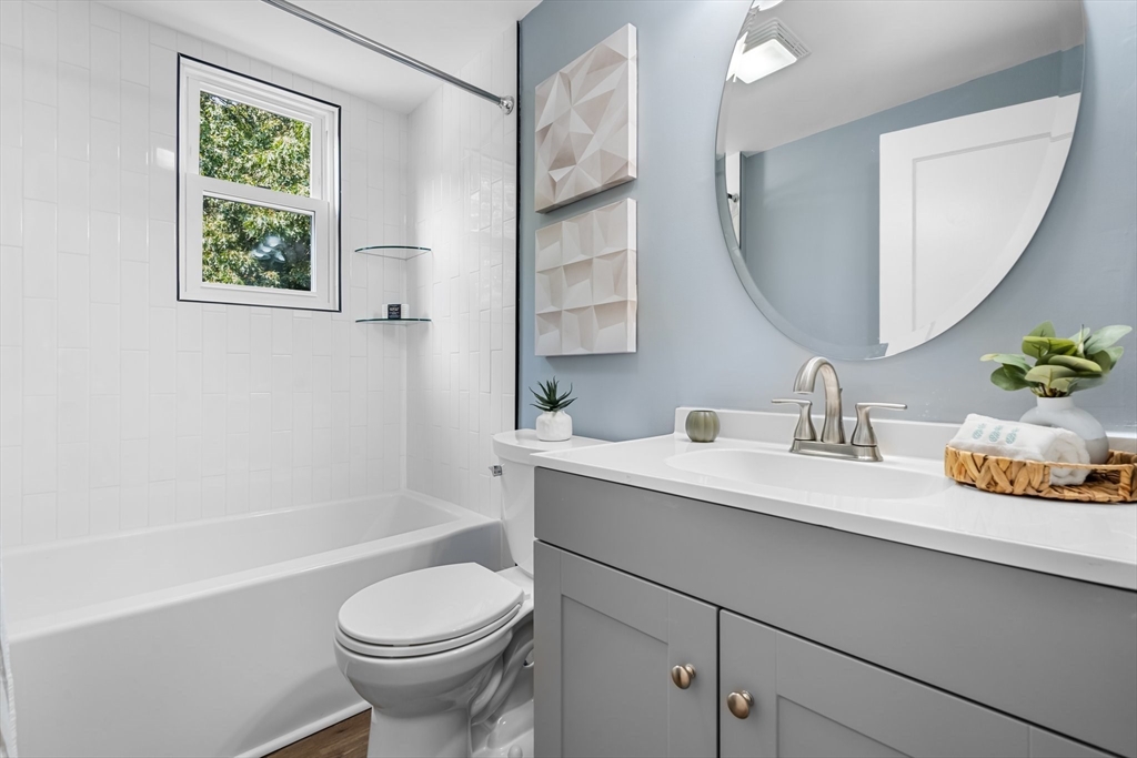 30 Pierce Road Weymouth, MA 02188 - Photo 17 of 35 Gallery Image 17