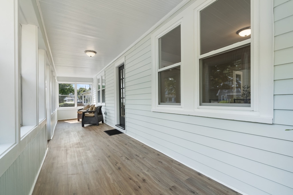 30 Pierce Road Weymouth, MA 02188 - Photo 3 of 35 Gallery Image 3