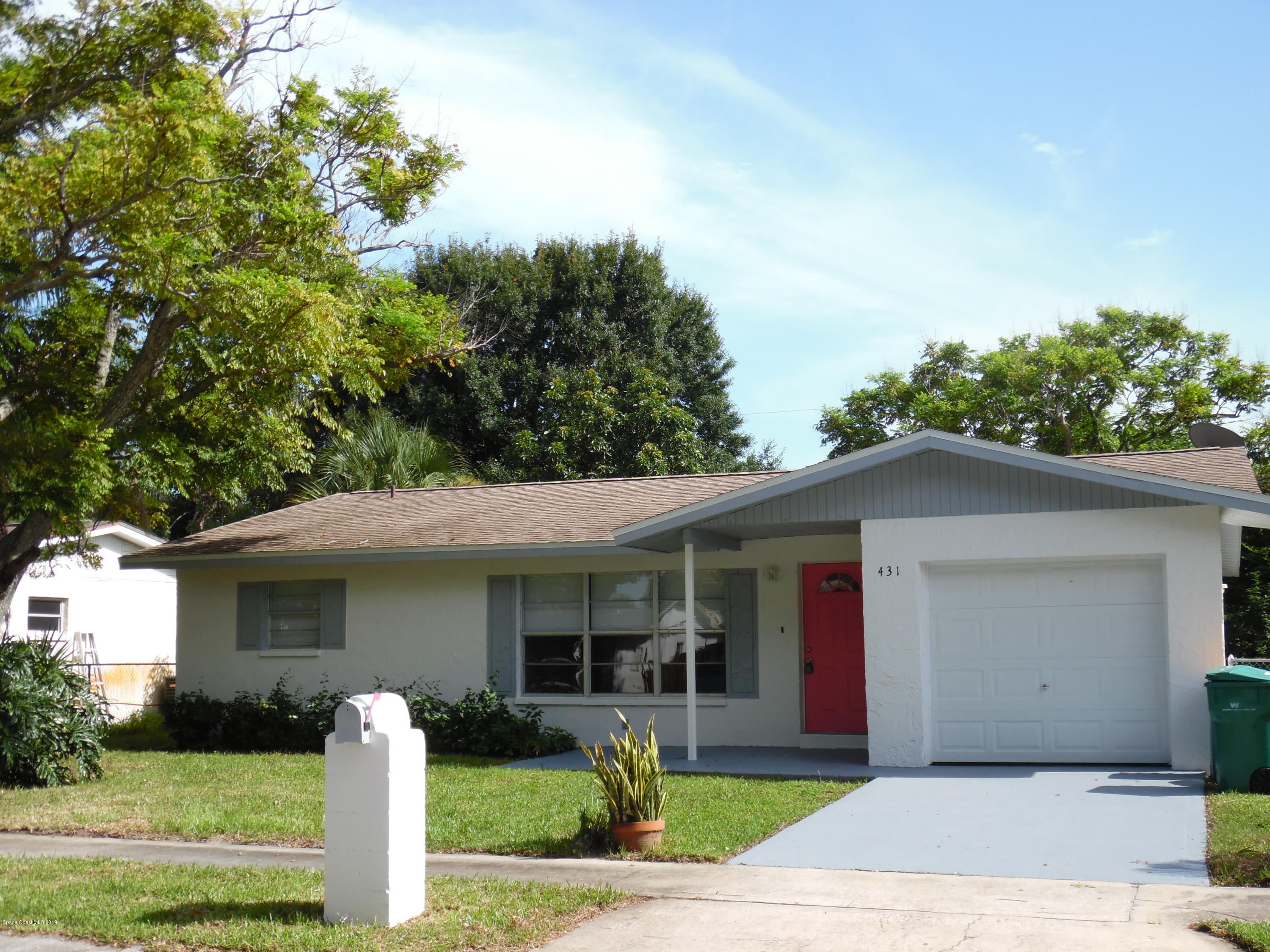 431 Count Street Melbourne, FL 32901 - Photo 2 of 15 SAM_0930