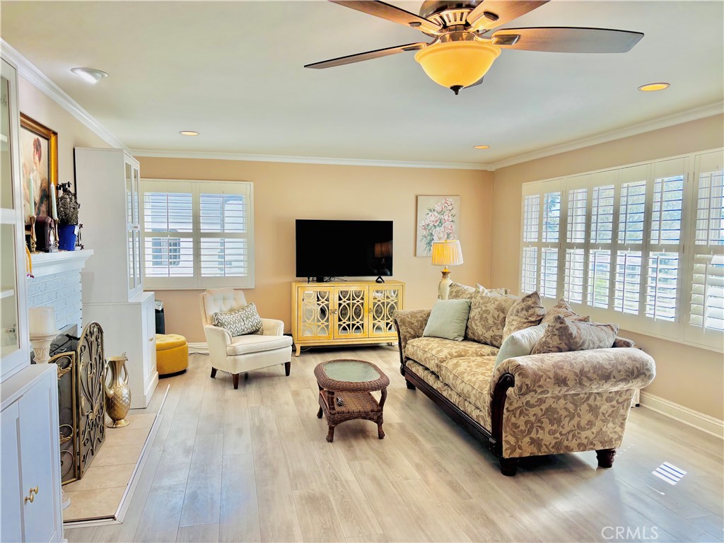 5604 Tower Road Riverside, CA 92506 - Photo 6 of 70 a living room with furniture and a flat screen tv