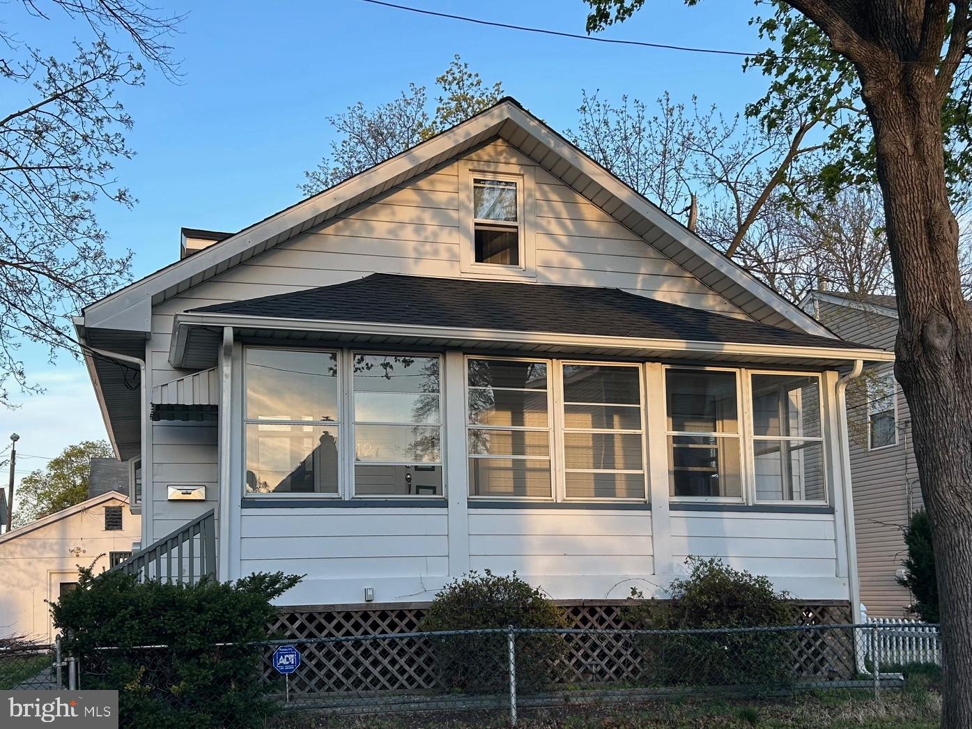 427 Buttonwood Street Delanco, NJ 08075 - Photo 1 of 1