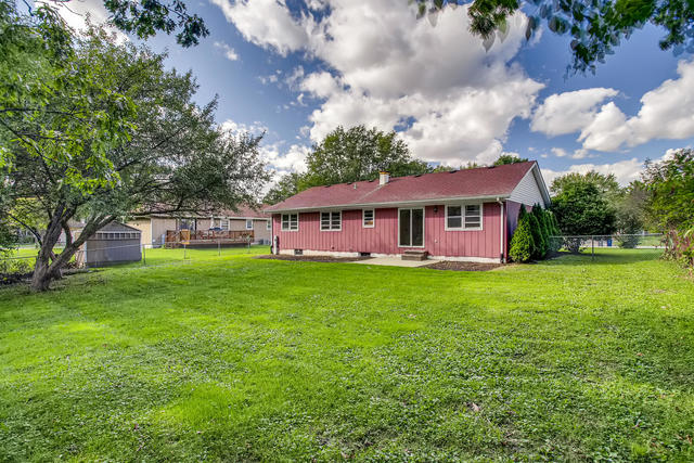 34 Green Ridge Road Elgin, IL 60120 - Photo 16 of 17