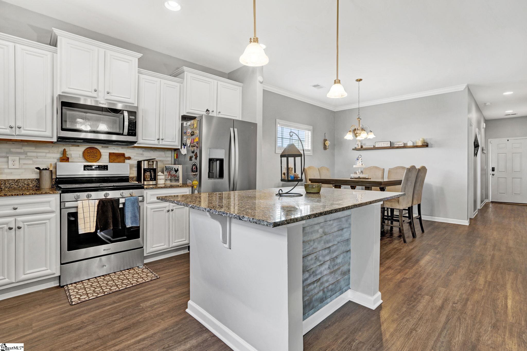 817 Camberwell Road Simpsonville, SC 29680 - Photo 7 of 43