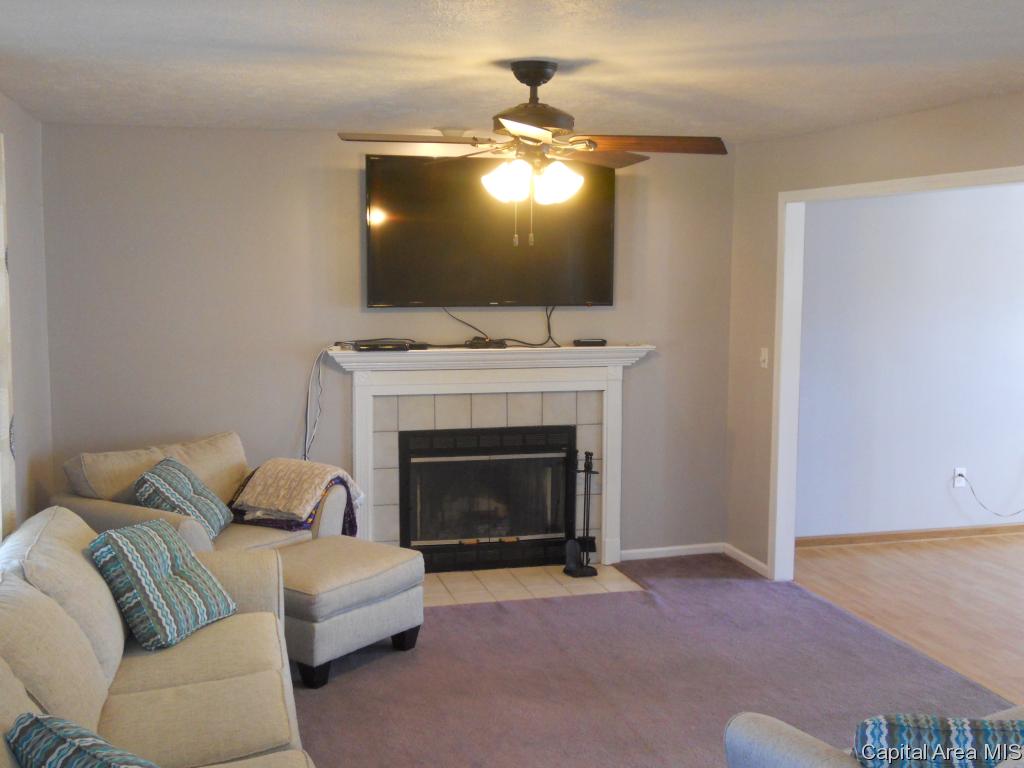 4112 McCormick Drive Springfield, IL 62707 - Photo 4 of 21