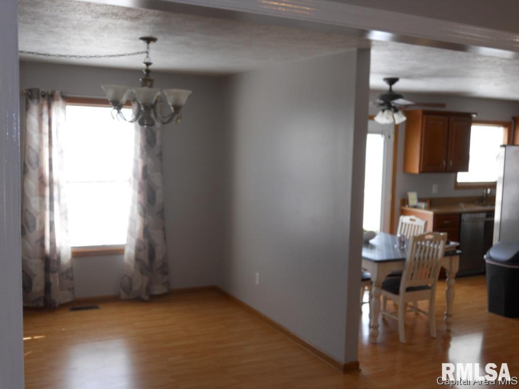 4112 McCormick Drive Springfield, IL 62707 - Photo 6 of 21