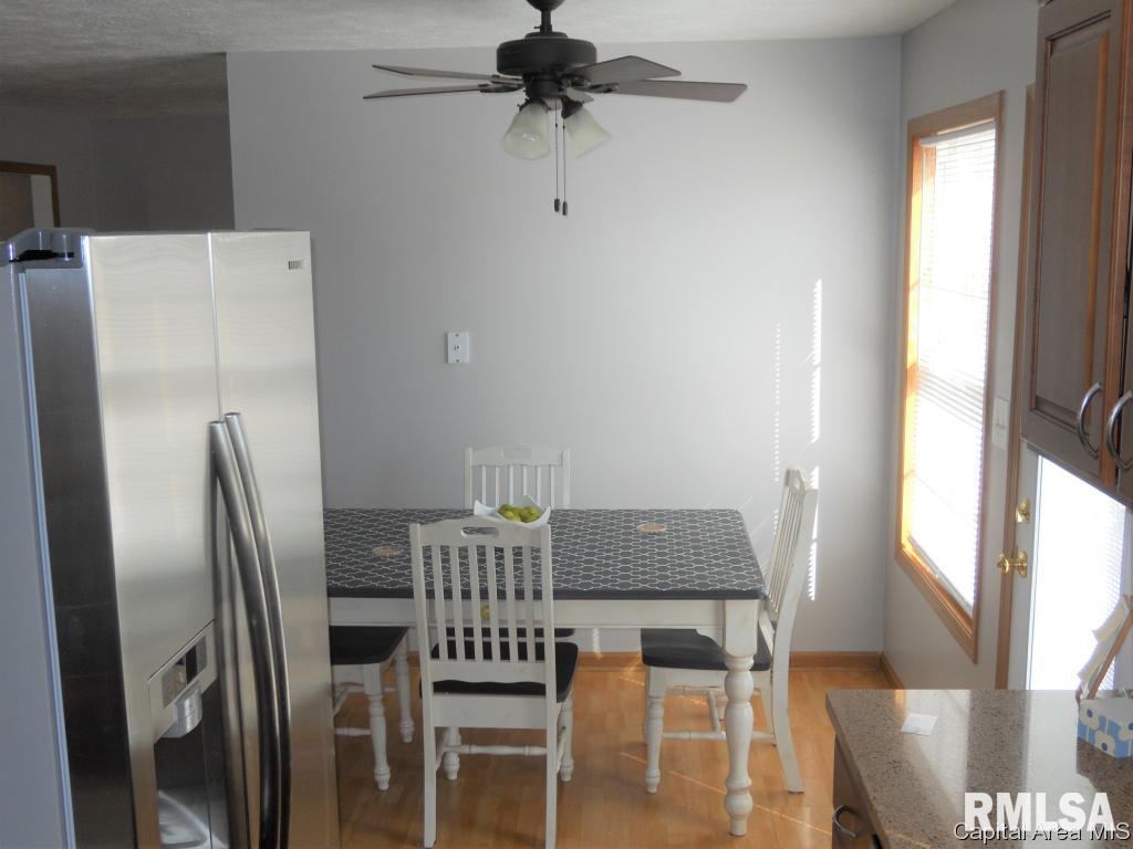 4112 McCormick Drive Springfield, IL 62707 - Photo 9 of 21