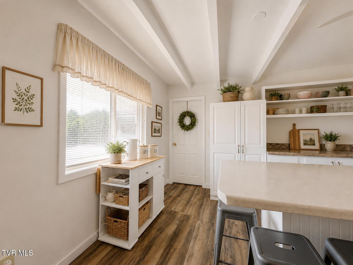 104 Unaka View Road Johnson City, TN 37601 - Photo 8 of 23 Kitchen