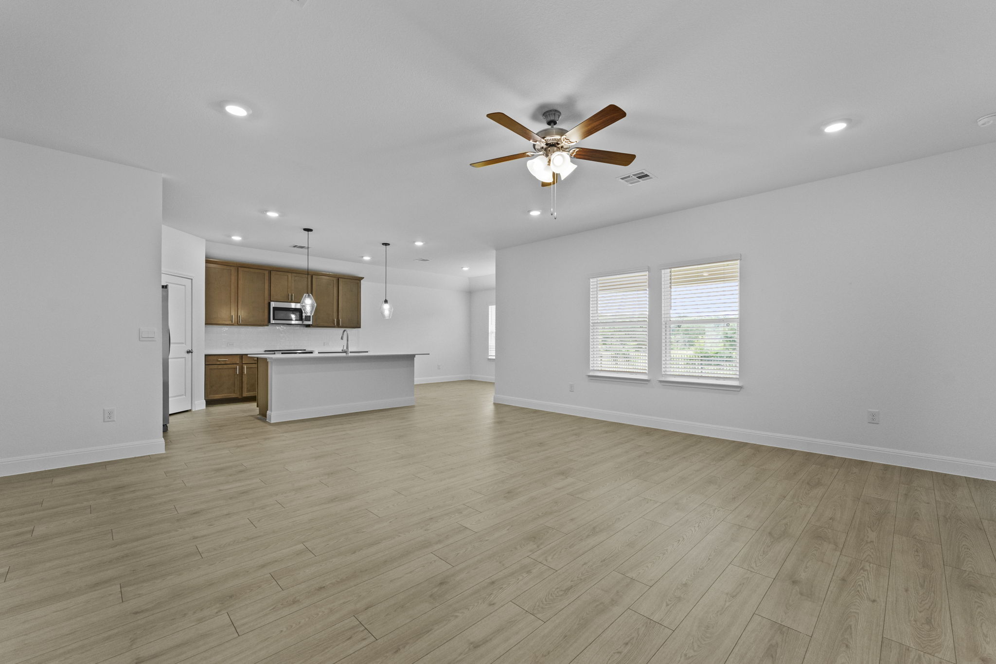 277 Rivers Edge Drive Georgetown, TX 78628 - Photo 10 of 30