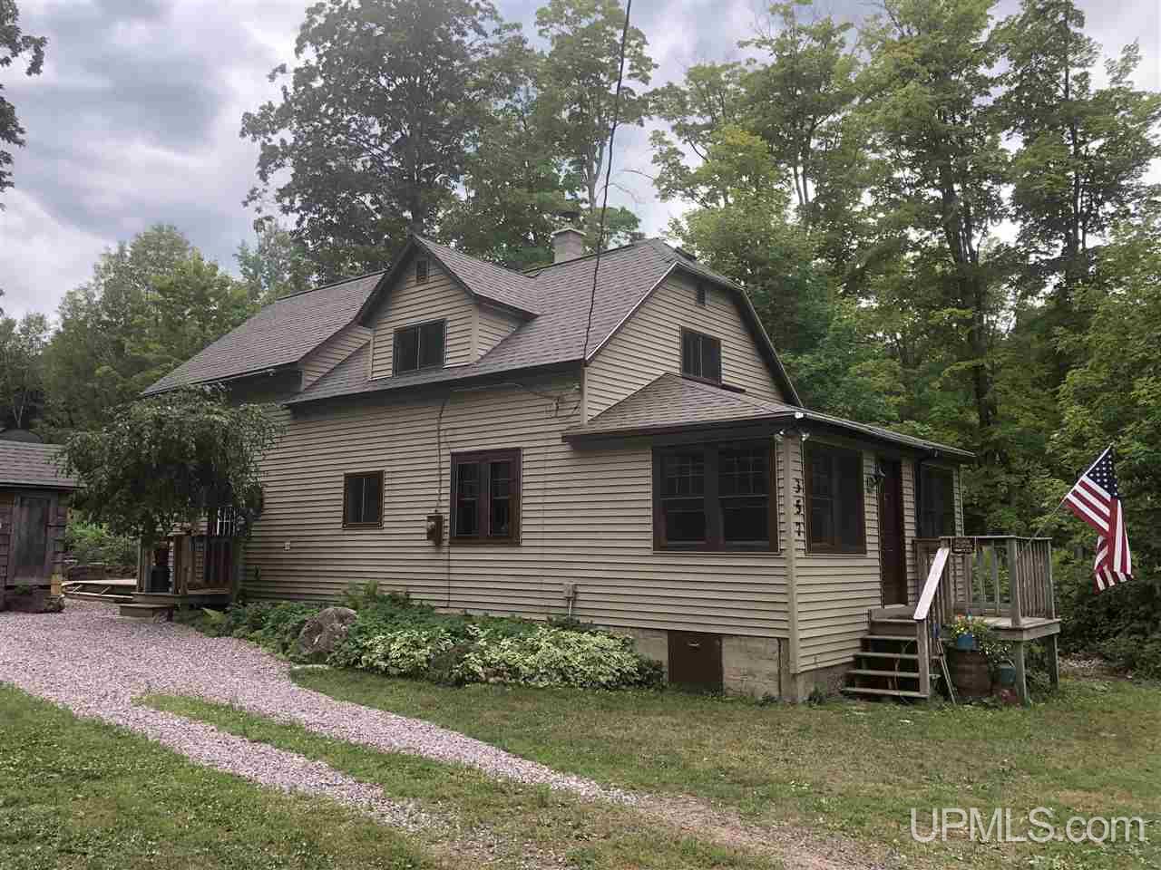 357 Eagles Nest Road Marquette, MI 49855 - Photo 1 of 39