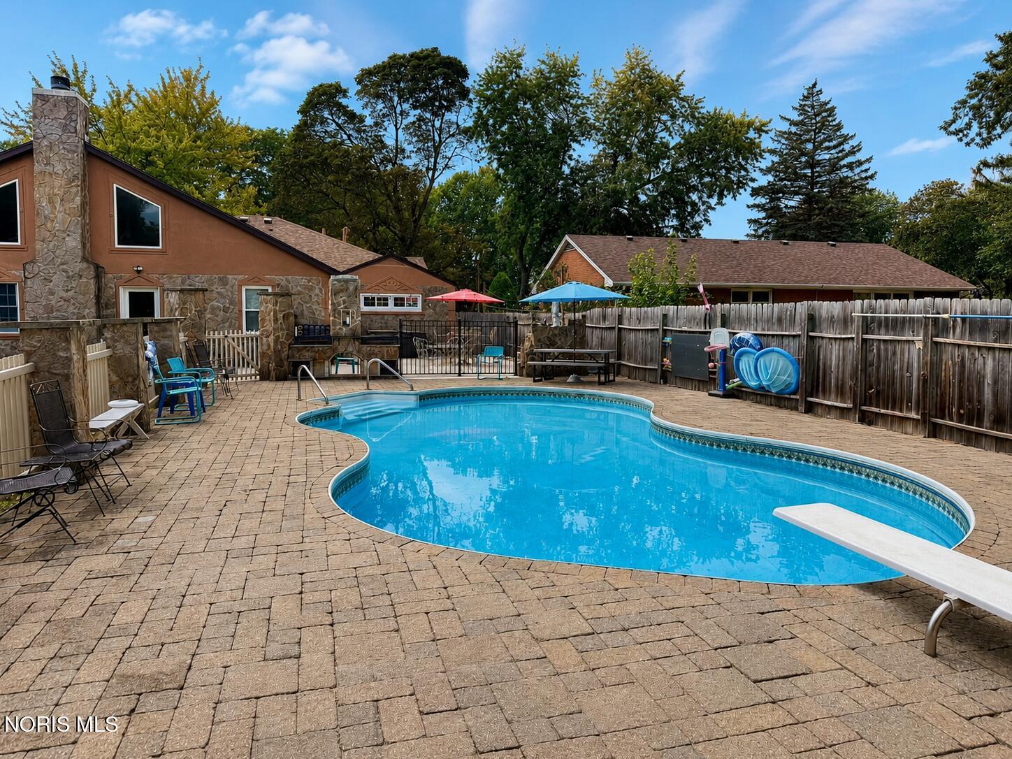 348 Colony Road Rossford, OH 43460 - Photo 8 of 45 Gallery Image 8