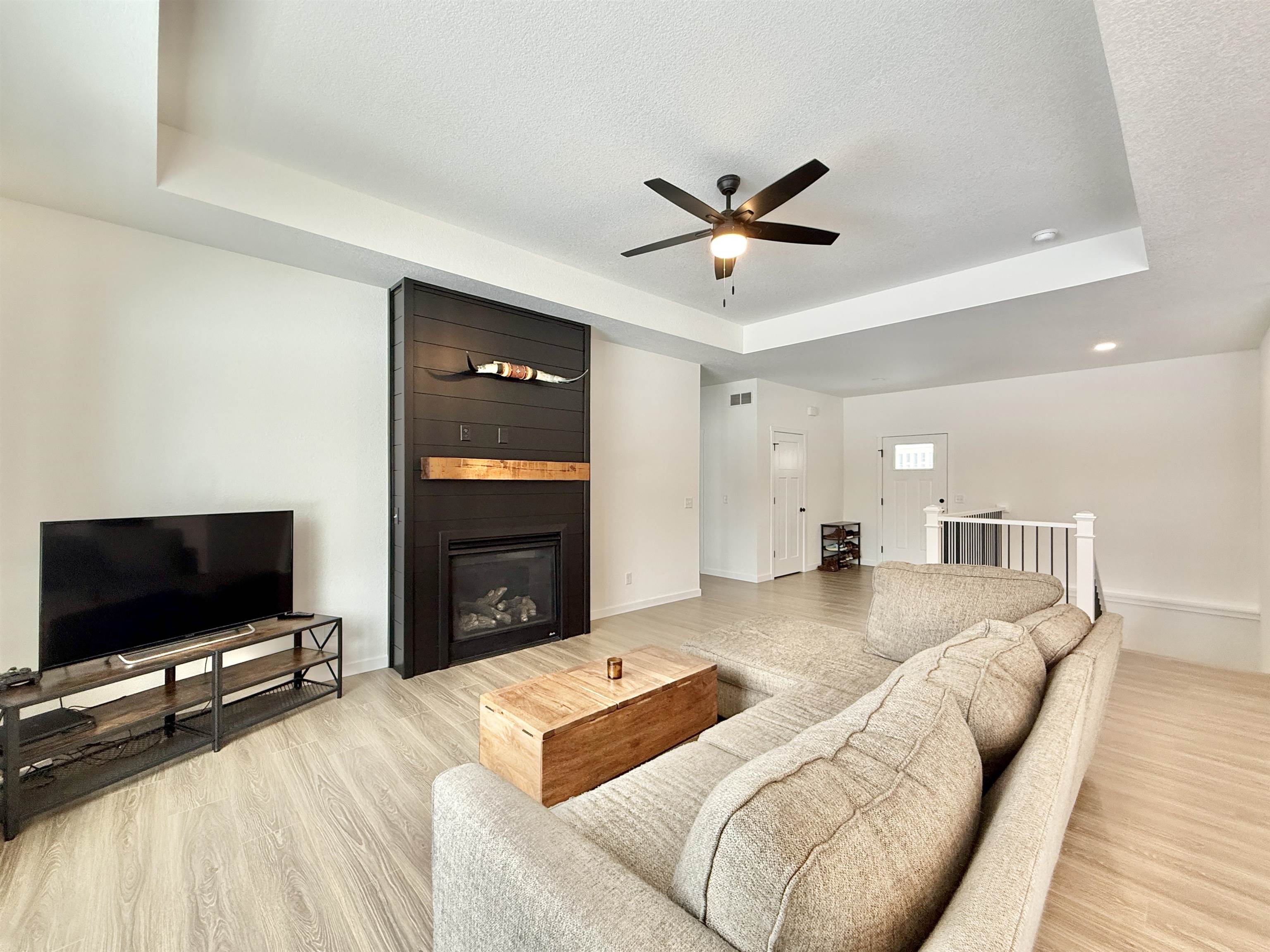 3224 South Bartells Drive Beloit, WI 53511 - Photo 4 of 19