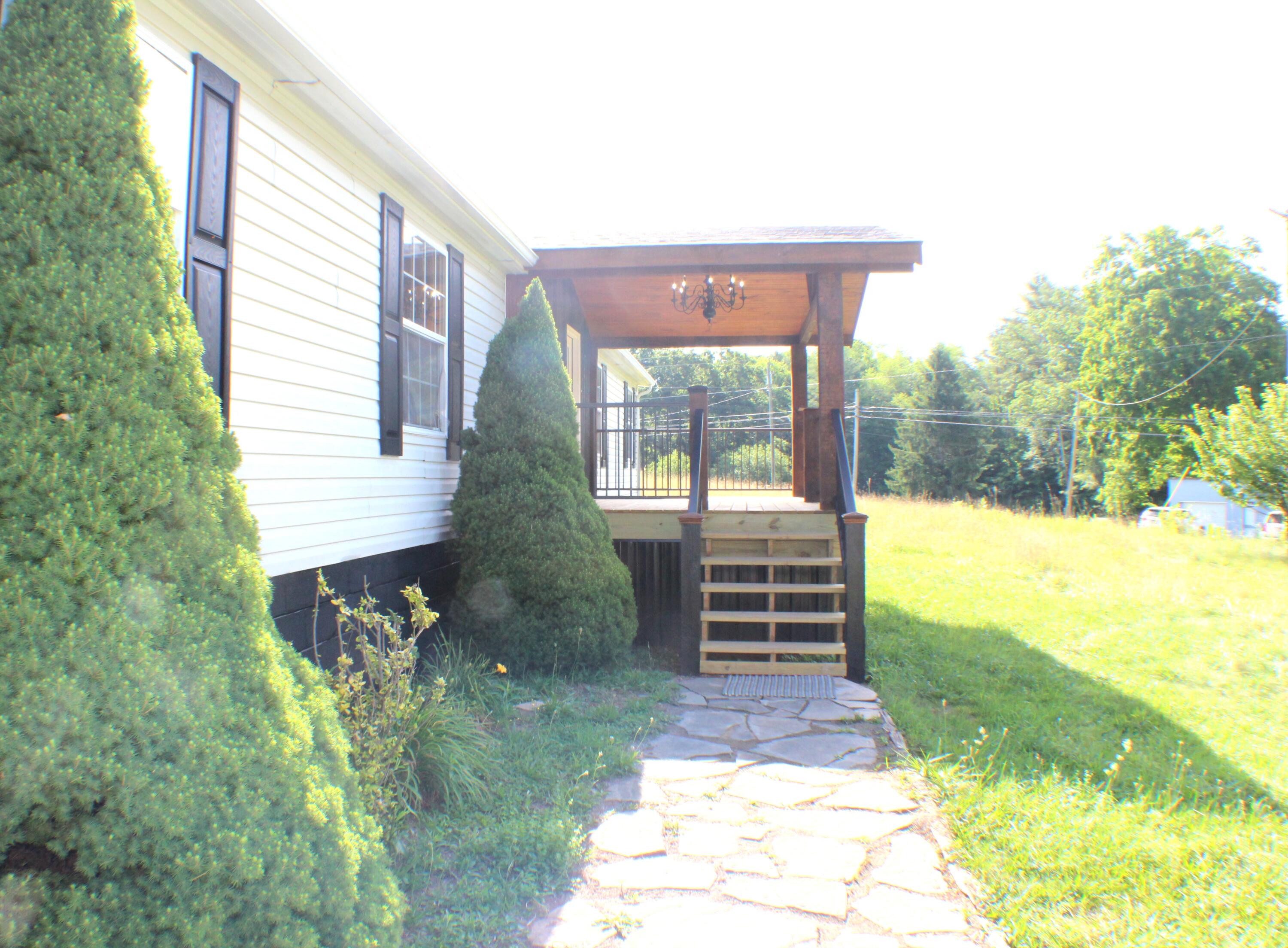 16 Gum Cove Road Buckeye, WV 24924 - Photo 11 of 32 Gallery Image 11
