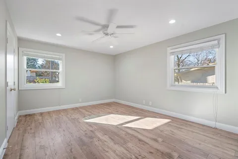 $525,000 | 915 Waterview Circle, Richardson, TX 75080