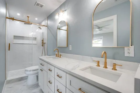 $525,000 | 915 Waterview Circle, Richardson, TX 75080