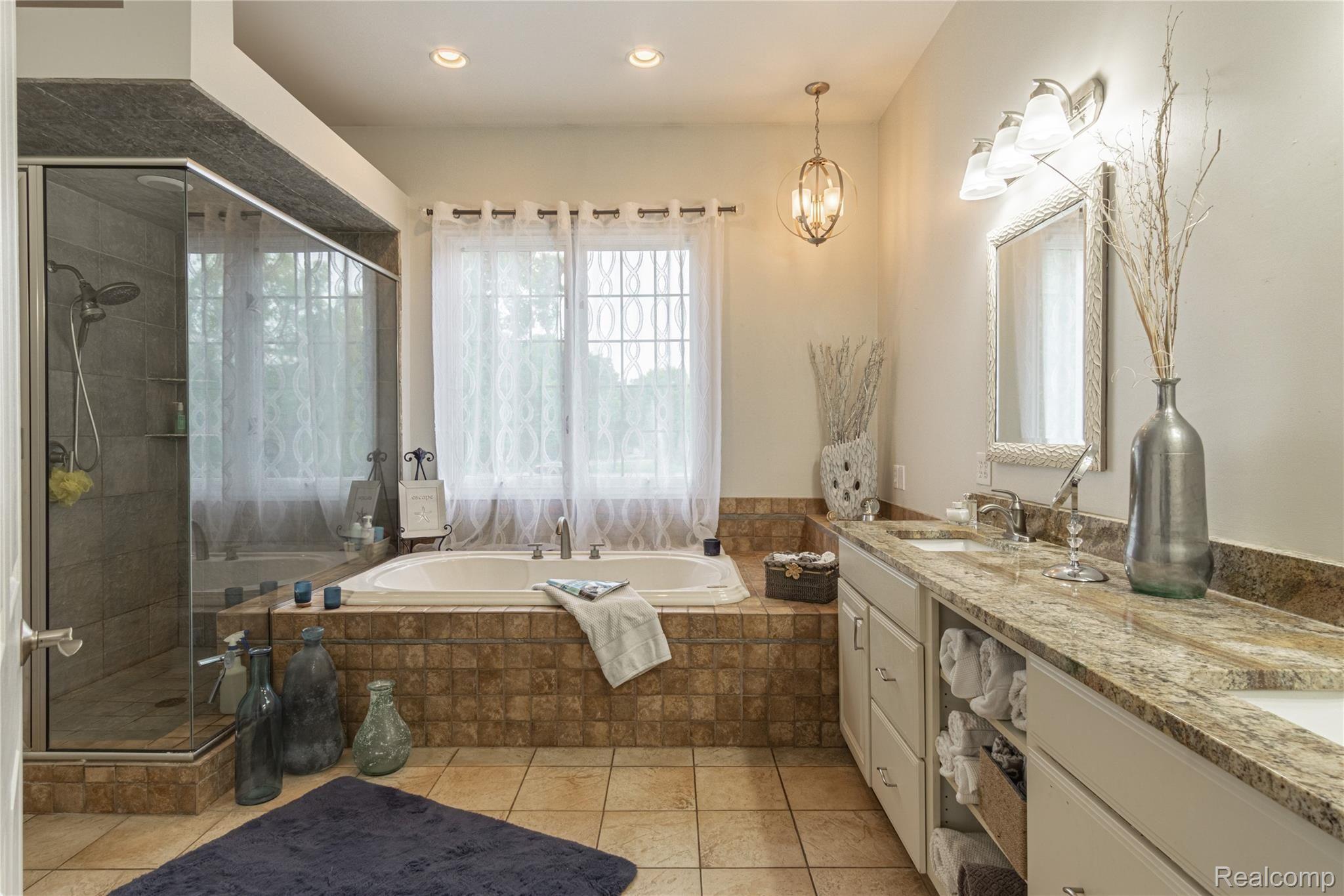5255 Lahring Road Linden, MI 48451 - Photo 17 of 51 Interiors (64 of 80).jpg