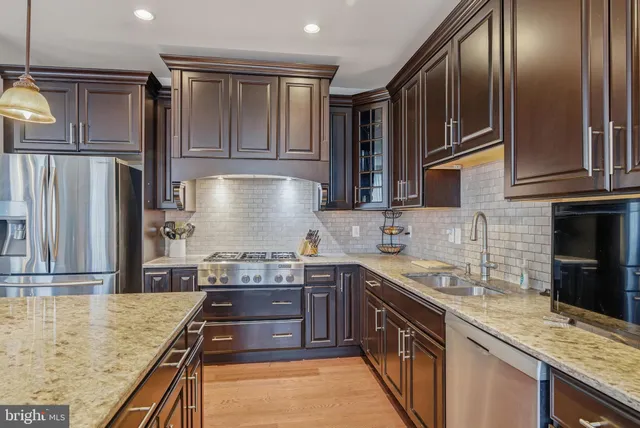 $750,000 | 309 Corvus Circle, Springfield, PA 19064