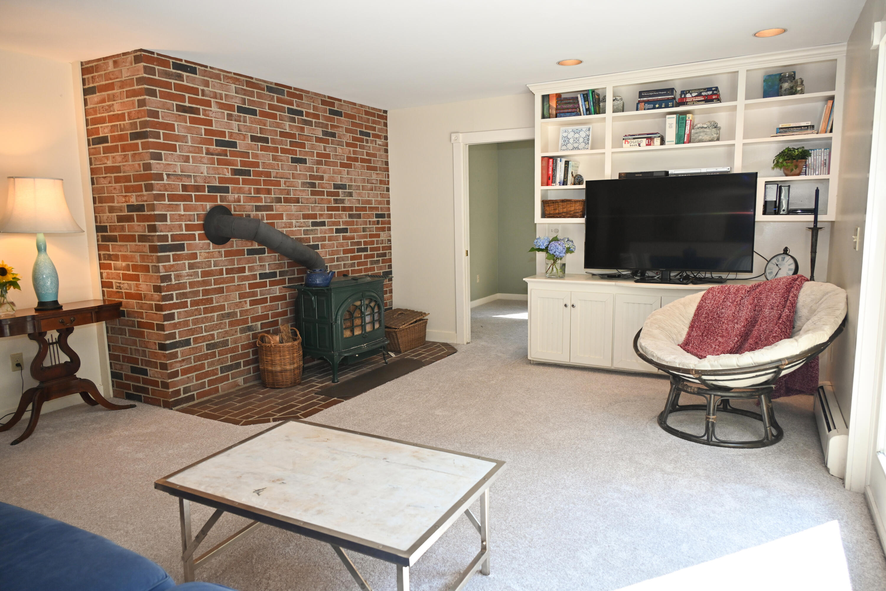 20 Stony Ridge Road Cumberland Foreside, ME 04110 - Photo 5 of 83 Living Area 1 (1 of 1)