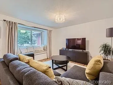 $3,950 | 645 South Glencoe Street, Denver, CO 80246