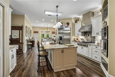 $530,000 | 10141 Chenevert Road, Waggaman, LA 70094