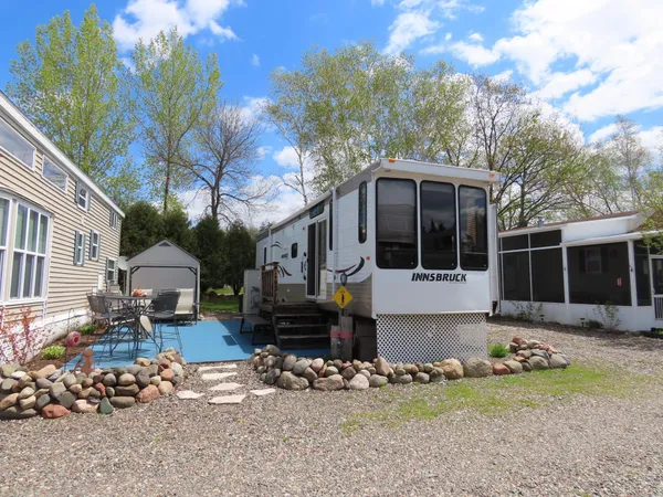 $69,900 | 46019 State Highway 47, Unit 46, Isle, MN 56342