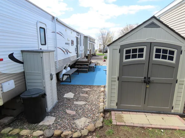 $69,900 | 46019 State Highway 47, Unit 46, Isle, MN 56342