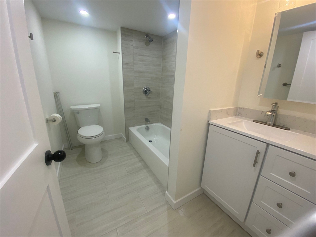 41 Wiltshire Road, Unit A Boston, MA 02135 - Photo 14 of 18