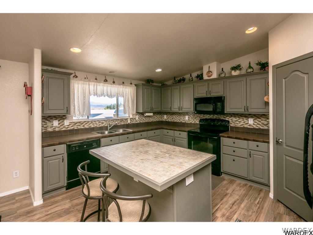 1306 South Concho Road Golden Valley, AZ 86413 - Photo 5 of 35 Gallery Image 5