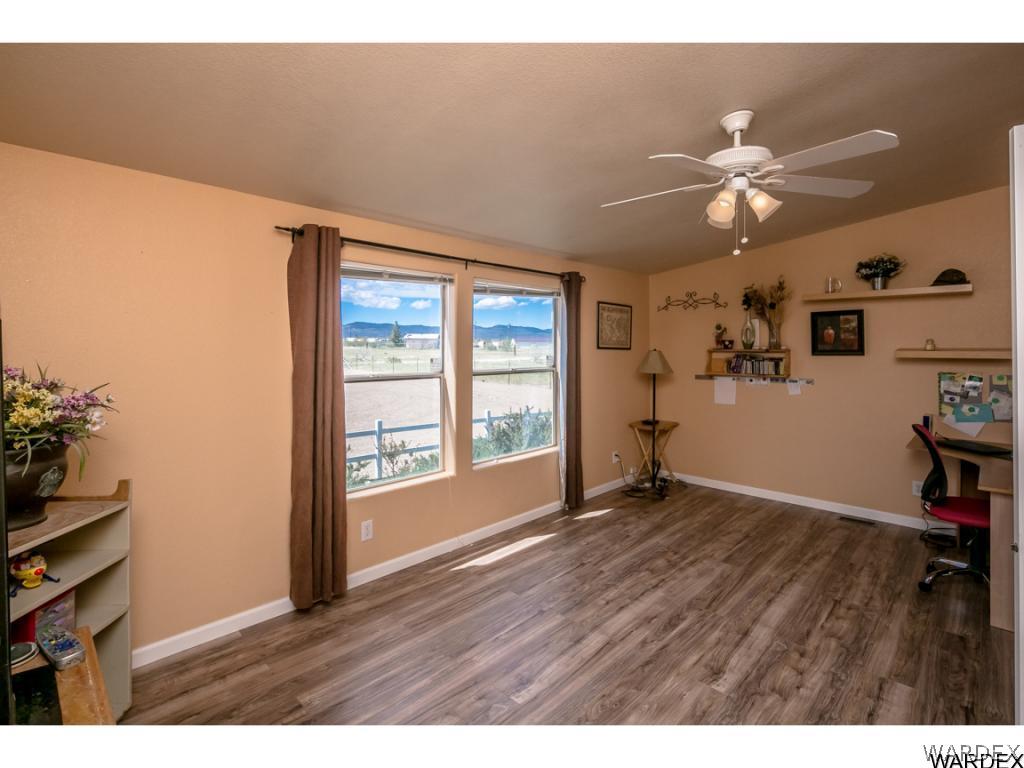 1306 South Concho Road Golden Valley, AZ 86413 - Photo 9 of 35 Gallery Image 9