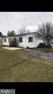 16933 Alcott Road Hagerstown, MD 21740 - Photo 1 of 8 Exterior (Front)