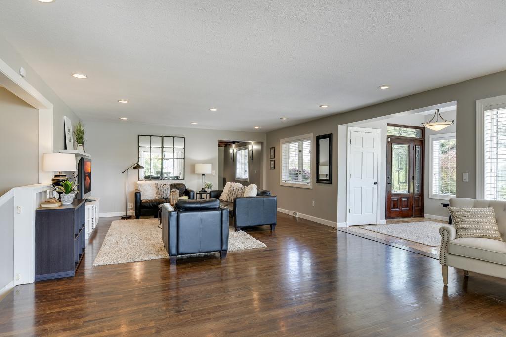 6045 Chestnut Road Mound, MN 55364 - Photo 11 of 40 Gallery Image 11