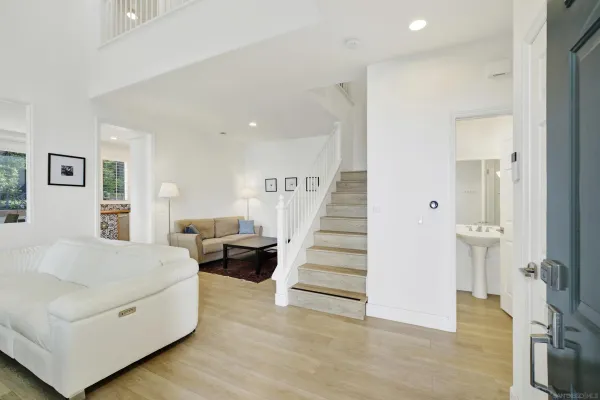 $1,395,000 | 13529 Jadestone Way, San Diego, CA 92130