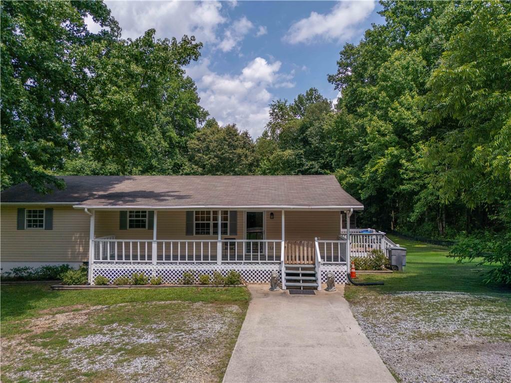 134 Asbestos Road Cleveland, GA 30528 - Photo 4 of 51