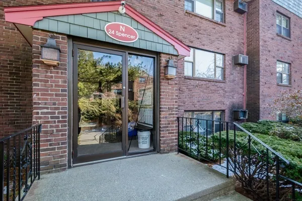 $1,800 | 24 Spencer Road, Unit 20N, Boxborough, MA 01719
