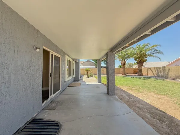 $2,395 | 5678 North 78th Avenue, Glendale, AZ 85303