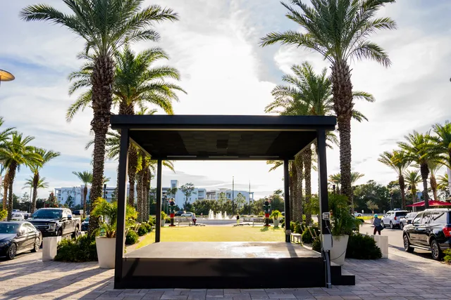 a car parked in front of a building