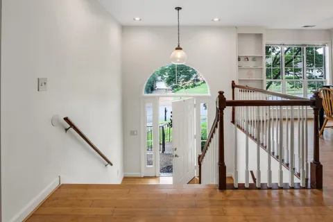$575,000 | 1476 Birchwood Circle, Franklin, TN 37064