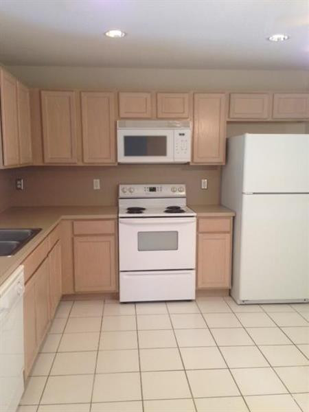 7119 Hawks Nest Terrace Riviera Beach, FL 33407 - Photo 3 of 7 Photo 3