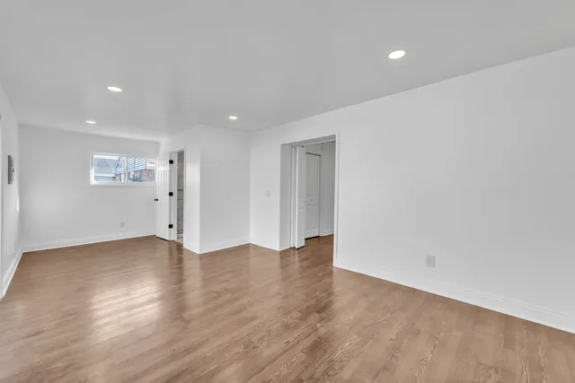 $324,900 | 7817 South Kenton Avenue, Chicago, IL 60652